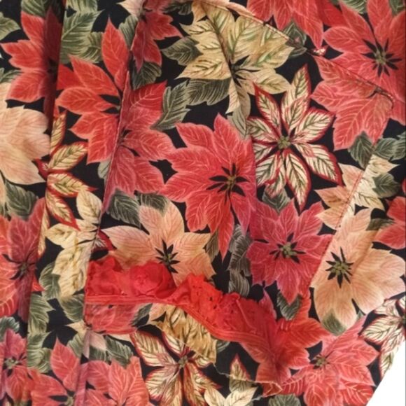 Retro Vintage Poinsettia Kitchen Apron - Picture 2 of 7